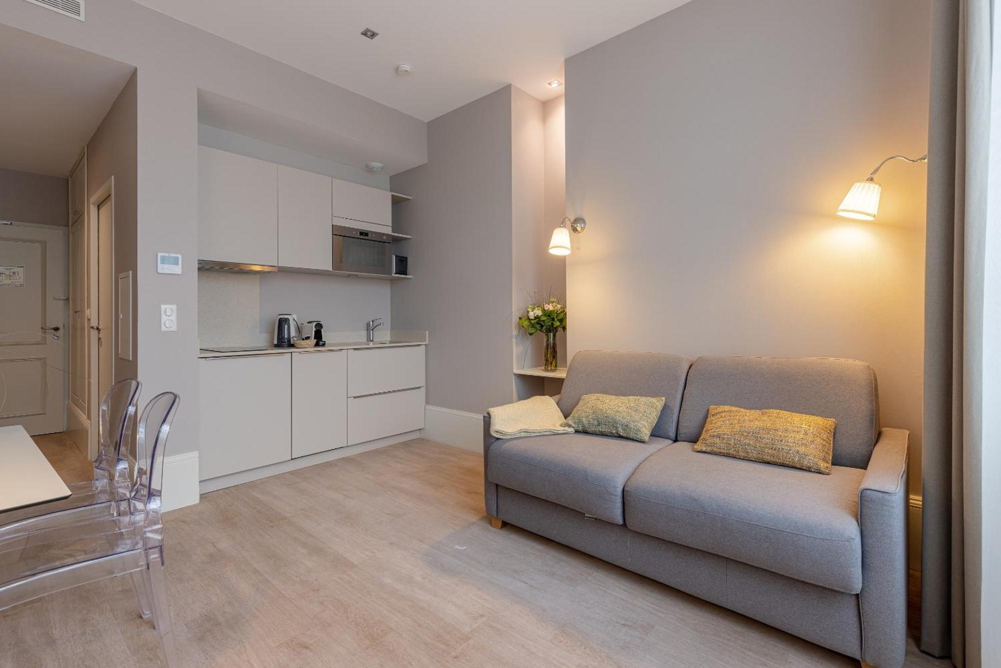La Maison Blanche - Apparthotels De Charme Chic & Cosy A 350M Du Coeur De Ville De Limoges - Acces Autonome Zimmer foto