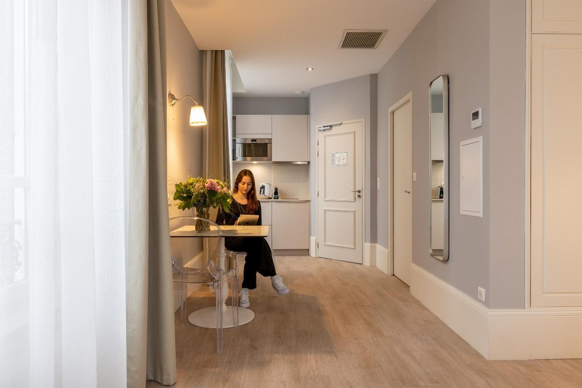 La Maison Blanche - Apparthotels De Charme Chic & Cosy A 350M Du Coeur De Ville De Limoges - Acces Autonome Exterior foto