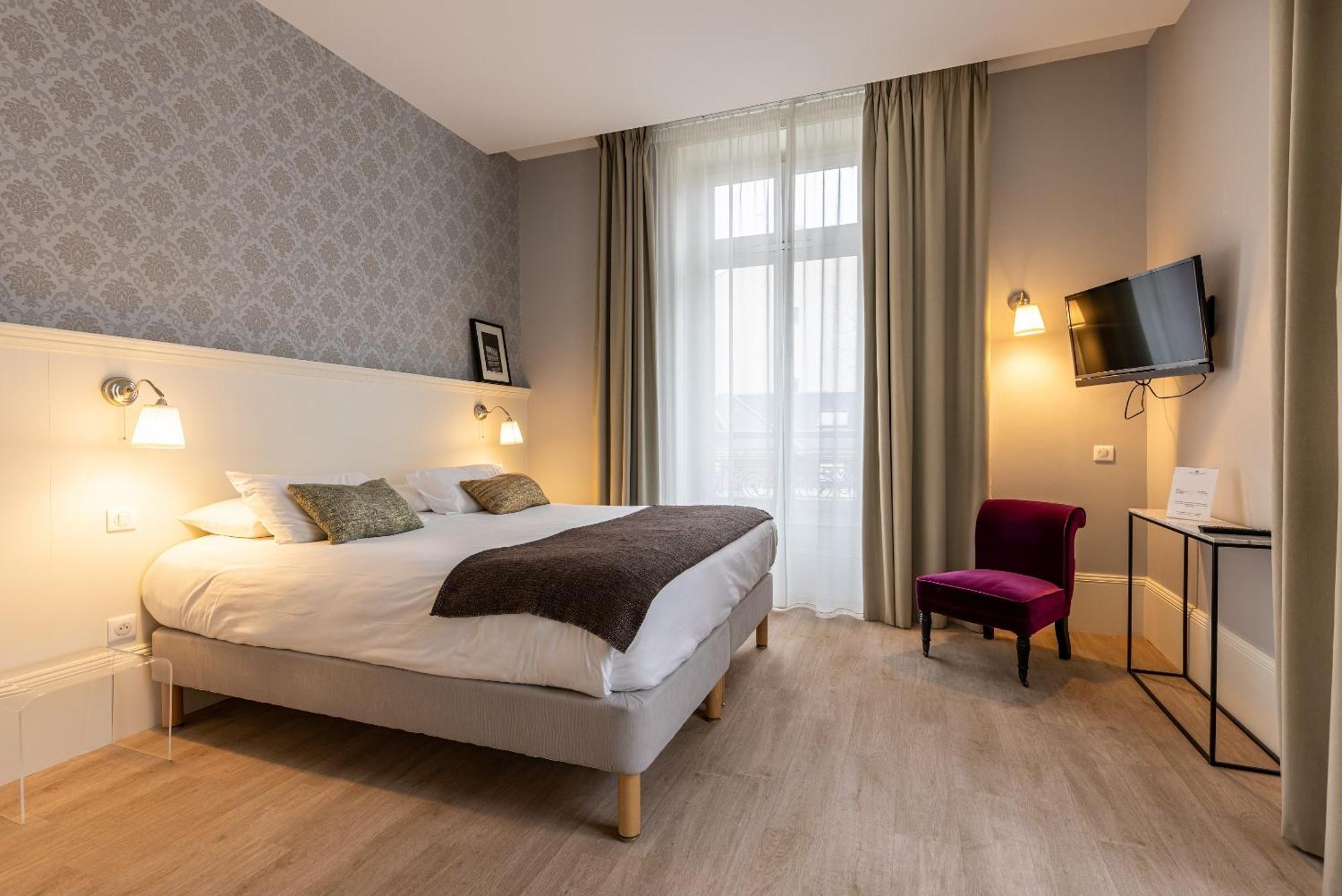 La Maison Blanche - Apparthotels De Charme Chic & Cosy A 350M Du Coeur De Ville De Limoges - Acces Autonome Zimmer foto