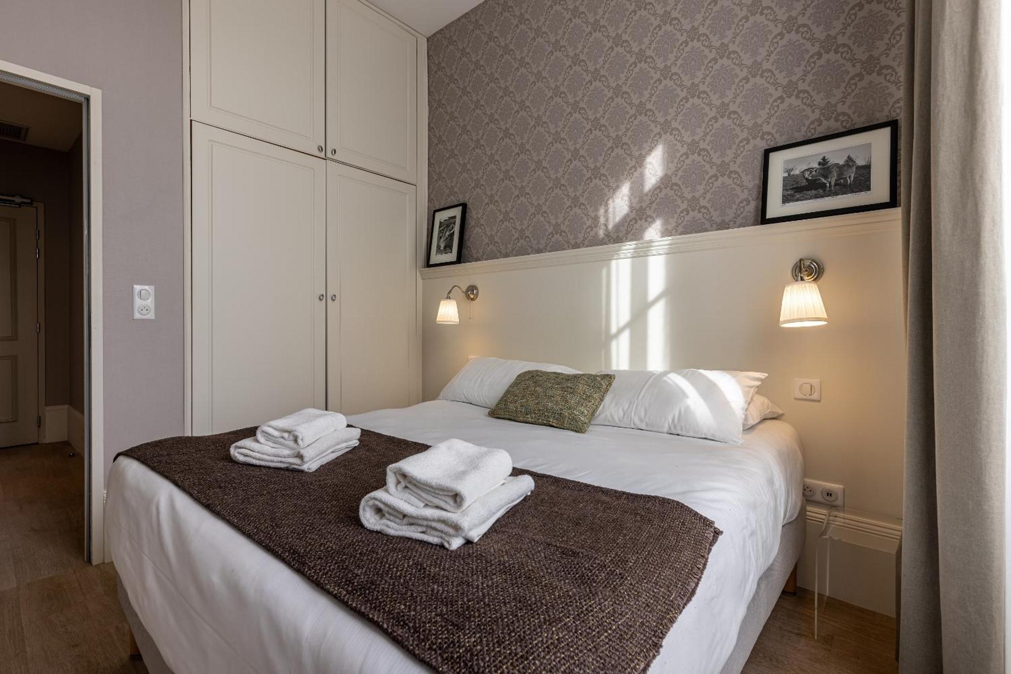 La Maison Blanche - Apparthotels De Charme Chic & Cosy A 350M Du Coeur De Ville De Limoges - Acces Autonome Zimmer foto