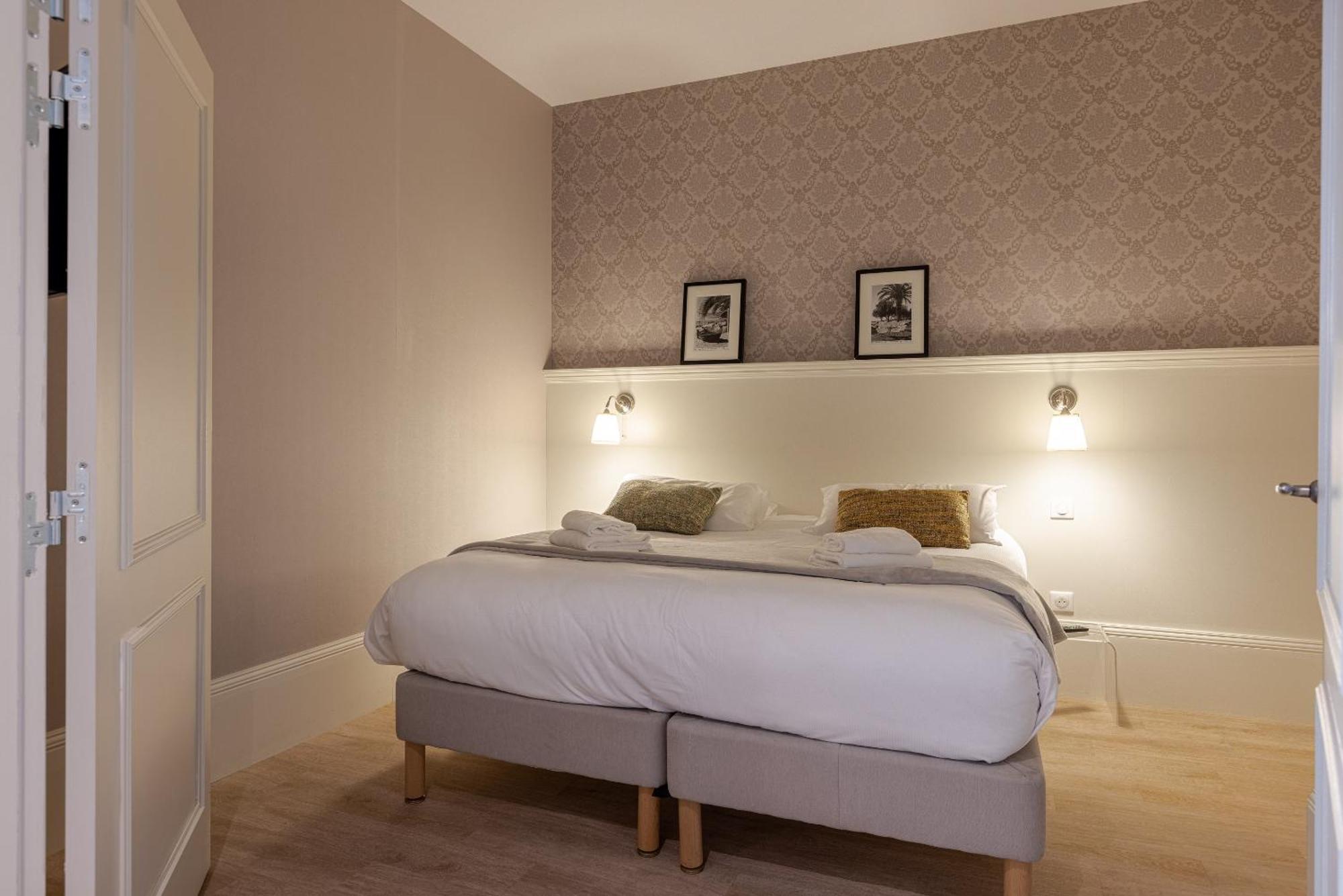 La Maison Blanche - Apparthotels De Charme Chic & Cosy A 350M Du Coeur De Ville De Limoges - Acces Autonome Zimmer foto