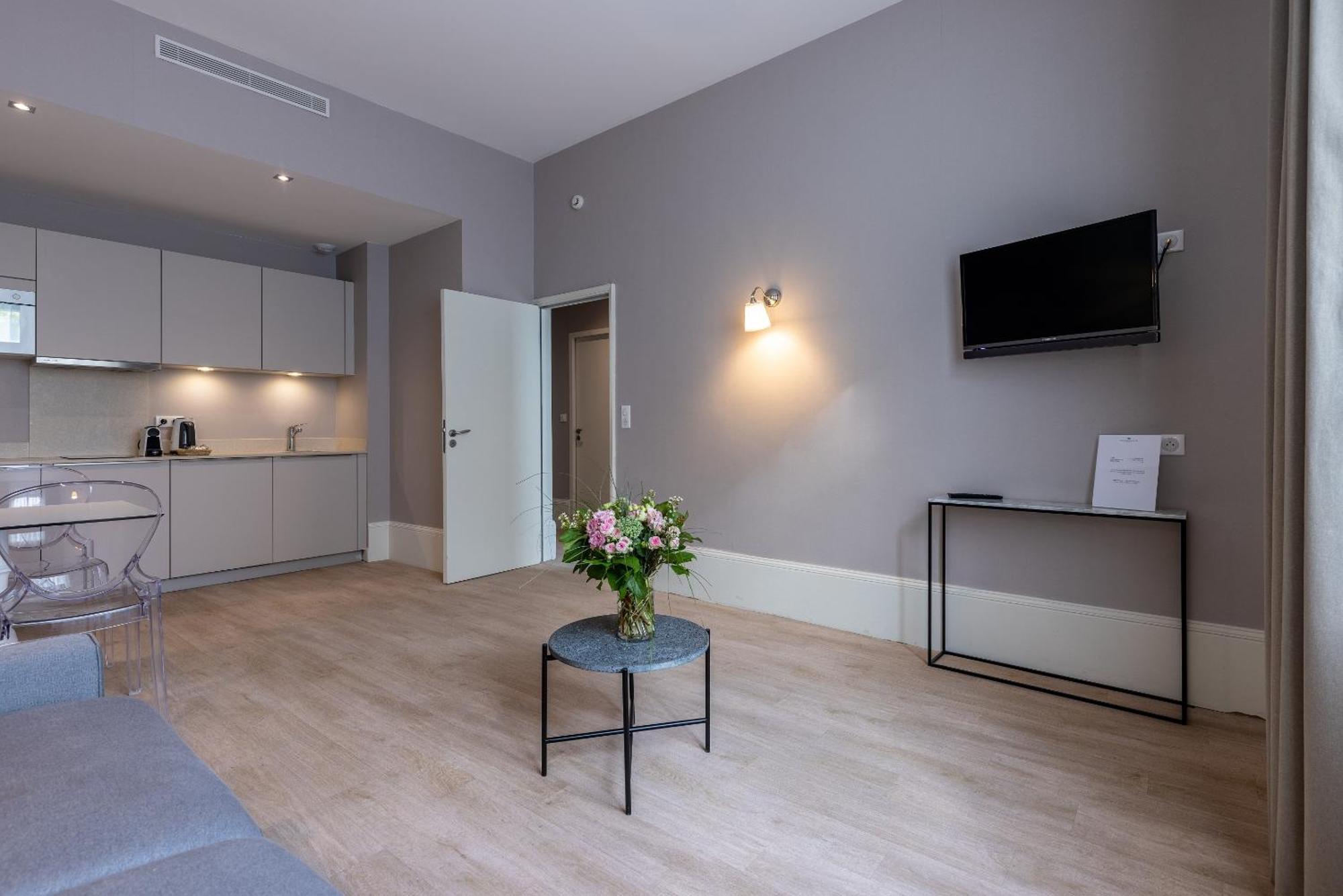 La Maison Blanche - Apparthotels De Charme Chic & Cosy A 350M Du Coeur De Ville De Limoges - Acces Autonome Zimmer foto