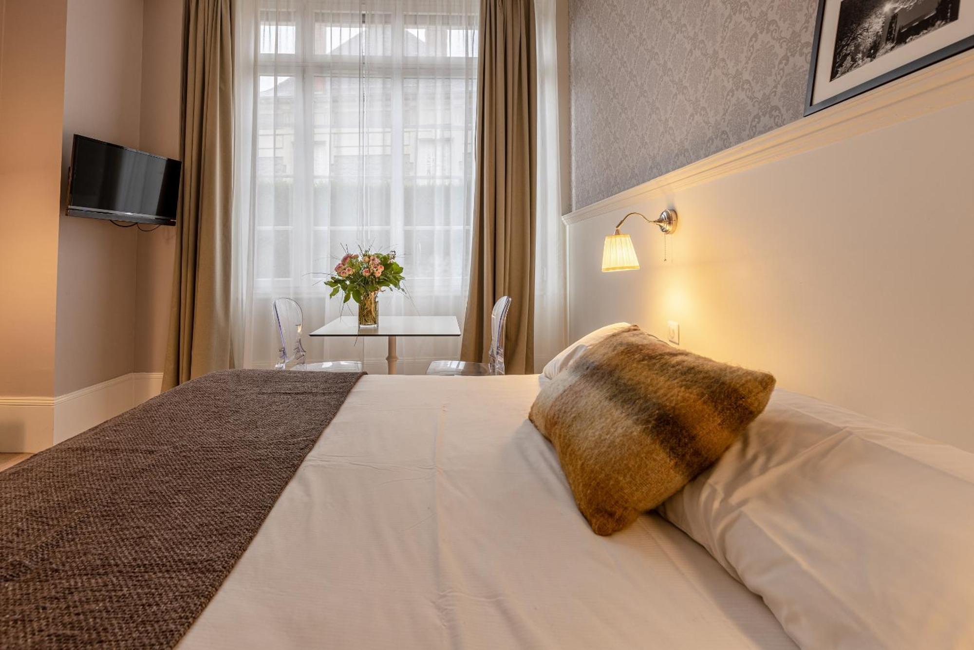 La Maison Blanche - Apparthotels De Charme Chic & Cosy A 350M Du Coeur De Ville De Limoges - Acces Autonome Exterior foto
