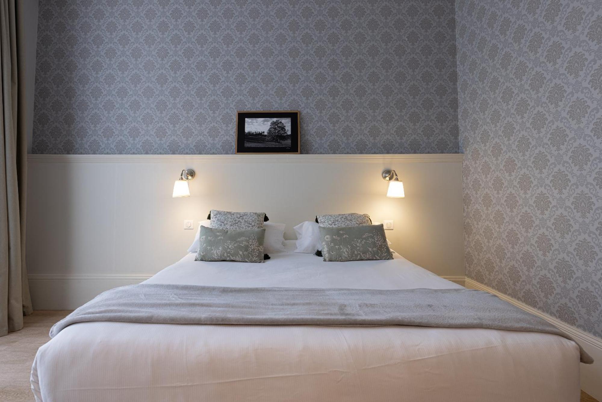 La Maison Blanche - Apparthotels De Charme Chic & Cosy A 350M Du Coeur De Ville De Limoges - Acces Autonome Exterior foto