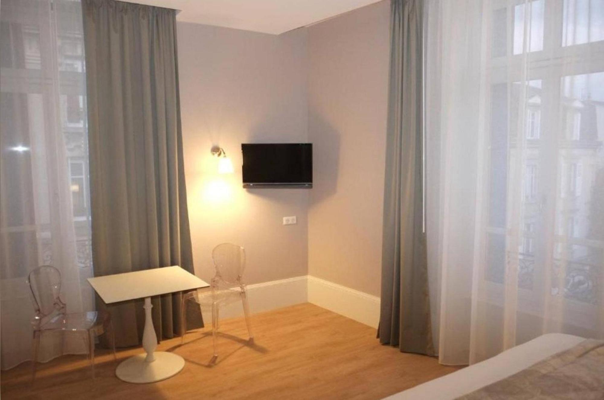 La Maison Blanche - Apparthotels De Charme Chic & Cosy A 350M Du Coeur De Ville De Limoges - Acces Autonome Zimmer foto